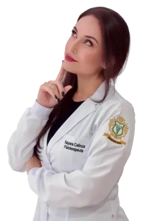 Dra. Nayara Celinca analisando o melhor tratamento para cada paciente